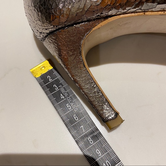 Mia Piaci Size 38 Heels - Picture 5 of 6